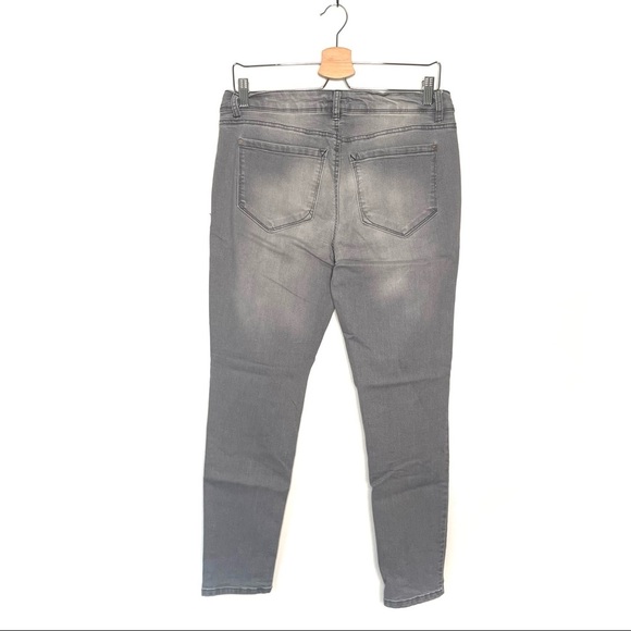 Kensie | Gray Distressed Mid Rise Effortless Ankle Jeans - Picture 4 of 7